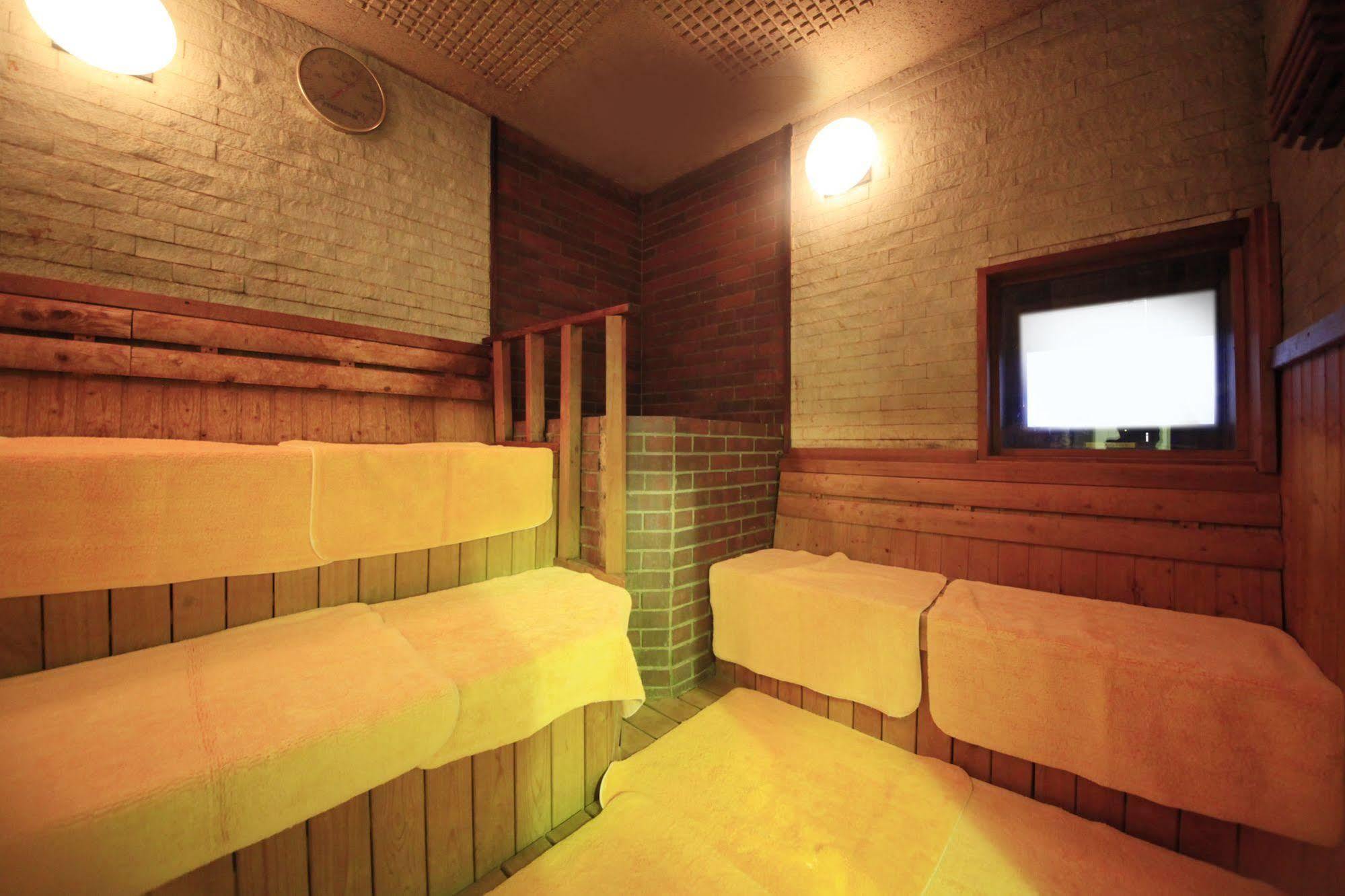 טוקיו Ueno Station Hostel Oriental Ⅲ מראה חיצוני תמונה